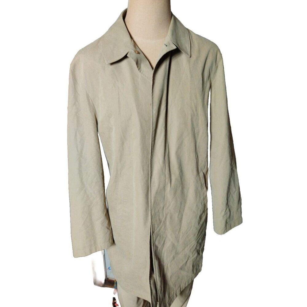 Michael Kors Trench/Over Coat Men’s Beige Color Hidden Buttons 2 Pocket Sz Large